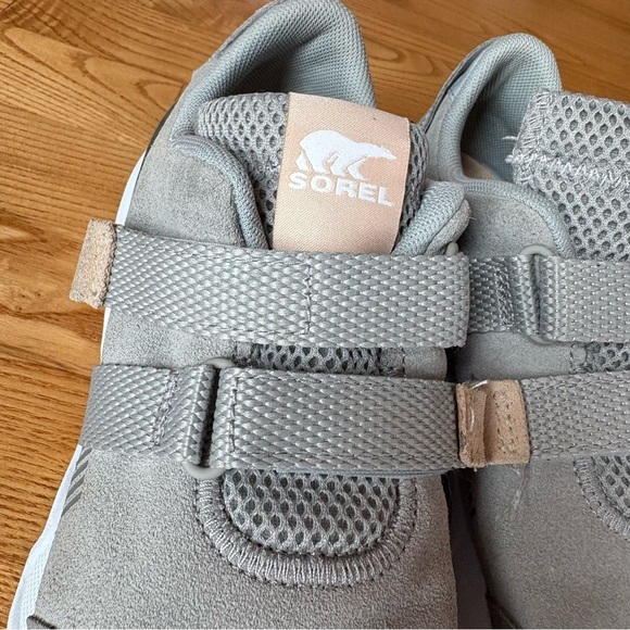 Sorel Kinetic Lite Strap Up Sneakers Shoes Dove Gray Tan Khaki Women's Size 8.5 - Picture 5 of 13